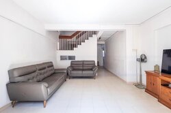 Blk 238 Hougang Avenue 1 (Hougang), HDB Executive #456658221